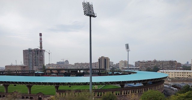 的考虑使得 的考虑使得